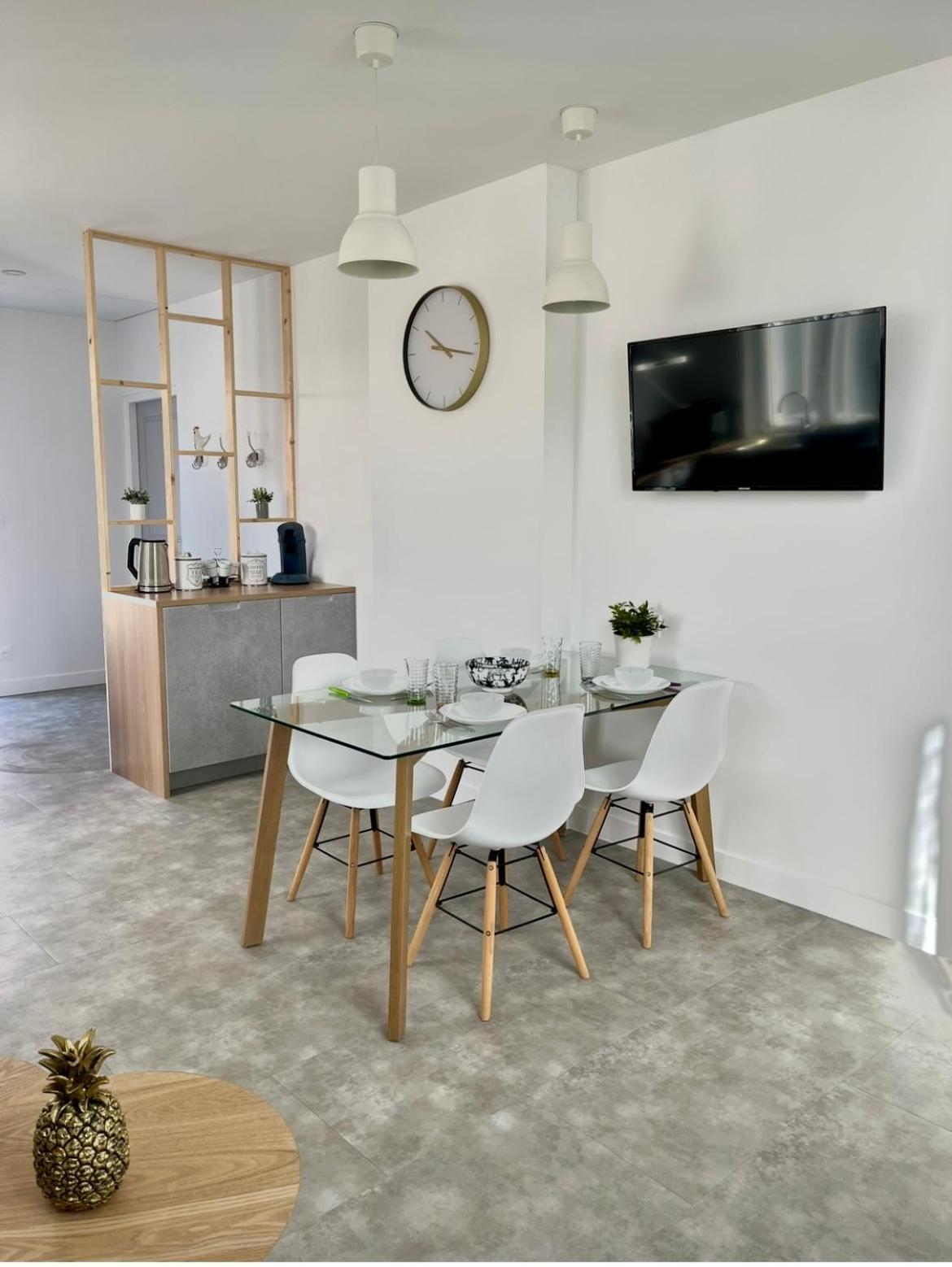 Cosy Et Calme Avec Parking Et Terrasse Prives *